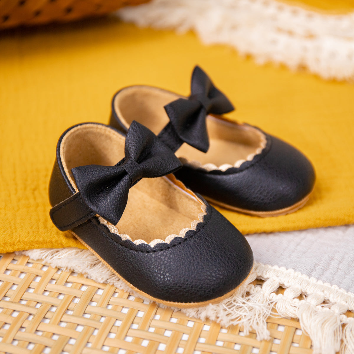 Sapatos de princesa com laço