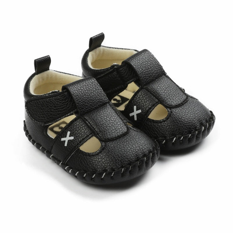 Sandálias clássicas de sola macia para bebé – conforto e estilo