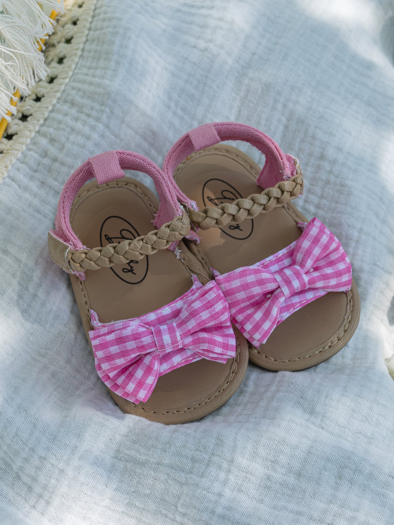 Sandálias de bebé com laço xadrez