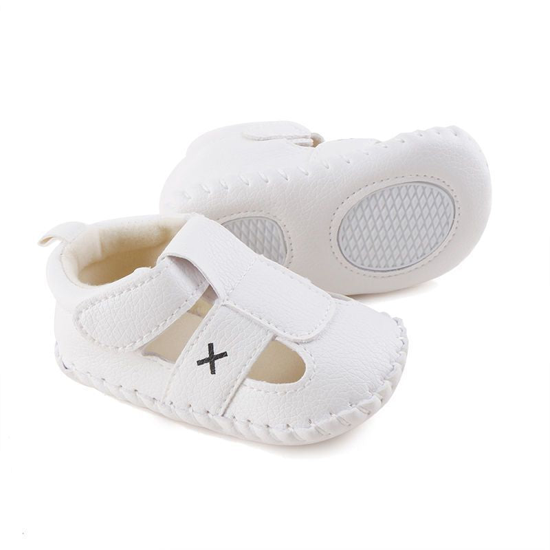 Sandálias clássicas de sola macia para bebé – conforto e estilo