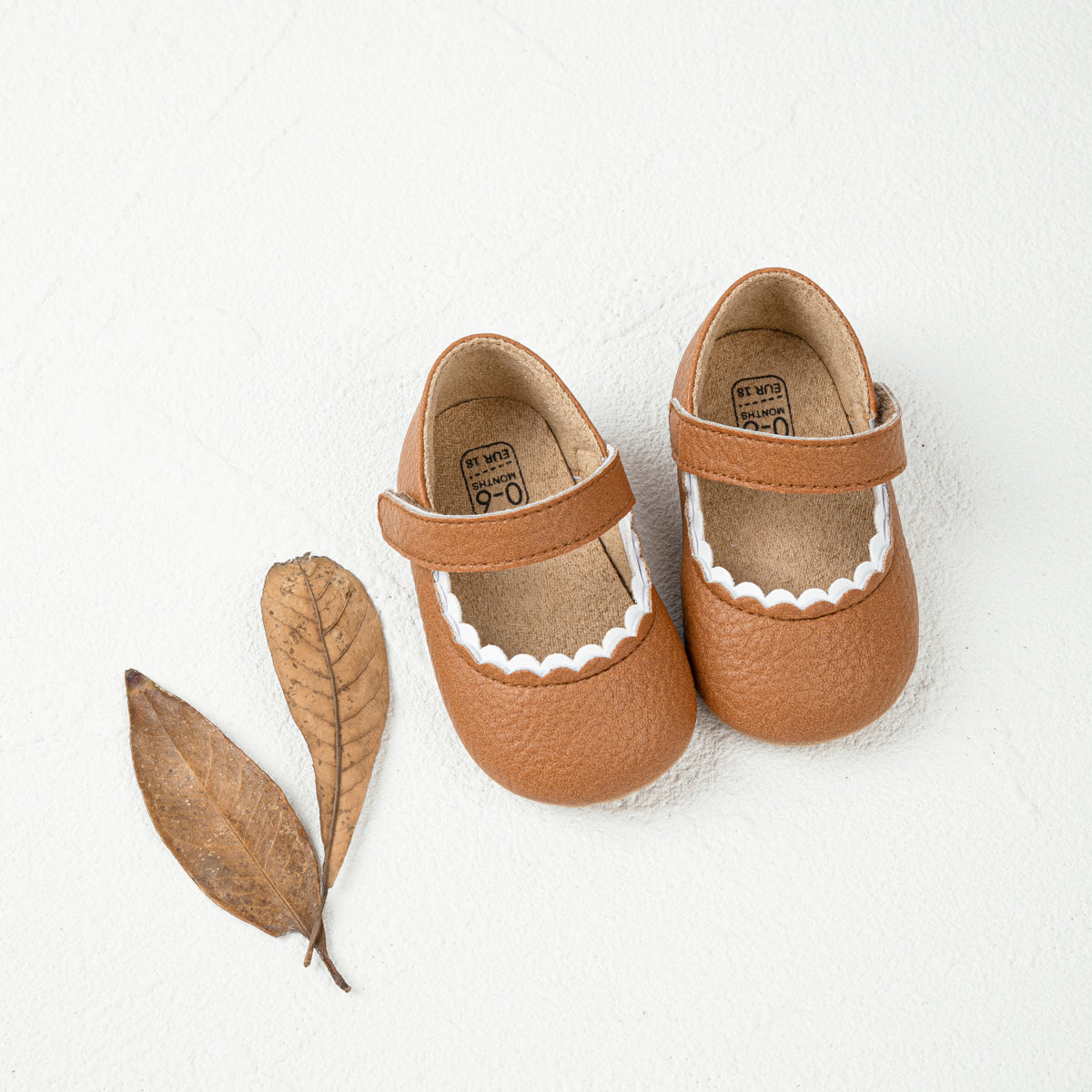 Sapatos elegantes e duráveis ​​para bebé menina