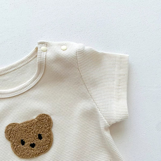🐻 Body de verão para bebé com gorro a condizer