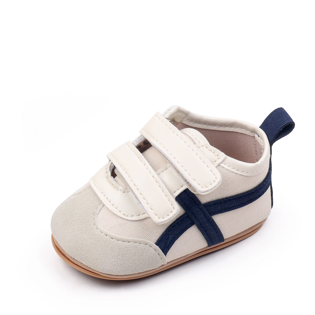 Ténis de bebé com sola macia e velcro fácil