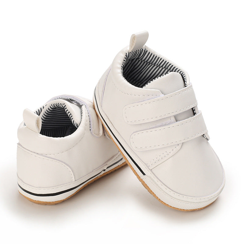 Primeiros sapatos para andar do bebé