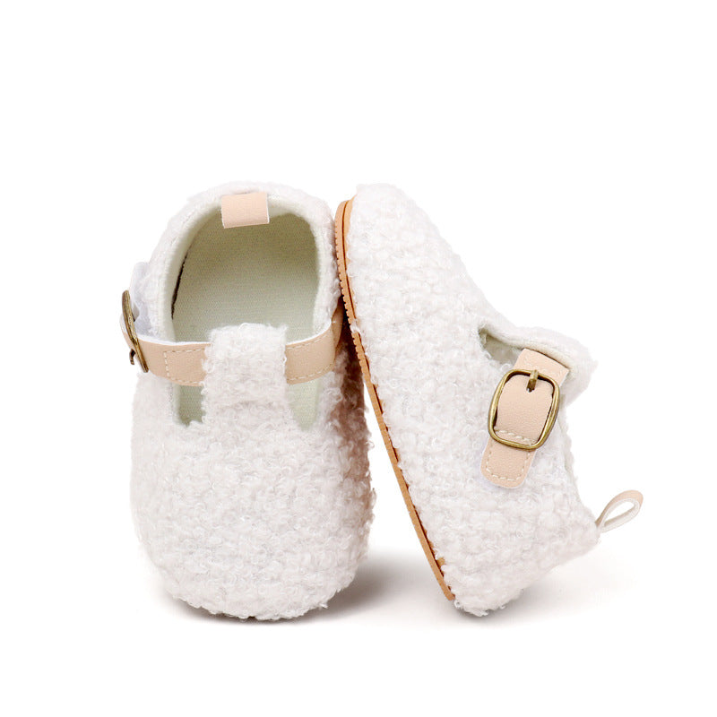 Sapatinhos de bebé Mary Jane com fivela de peluche
