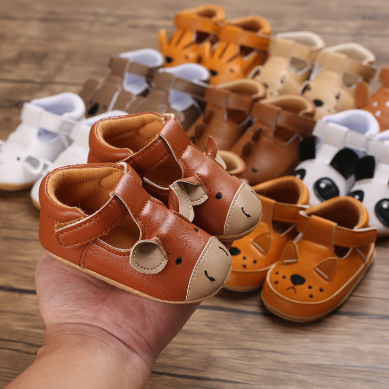 Sapatos de bebé fofos com desenho de animais