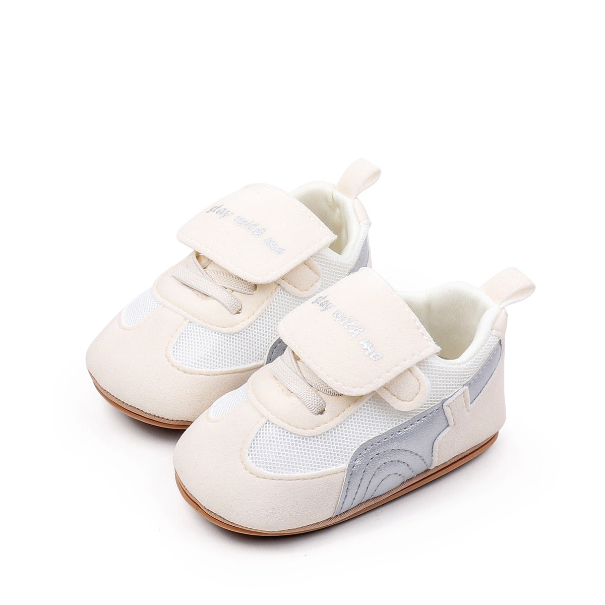 Ténis confortáveis ​​​​de velcro para bebés